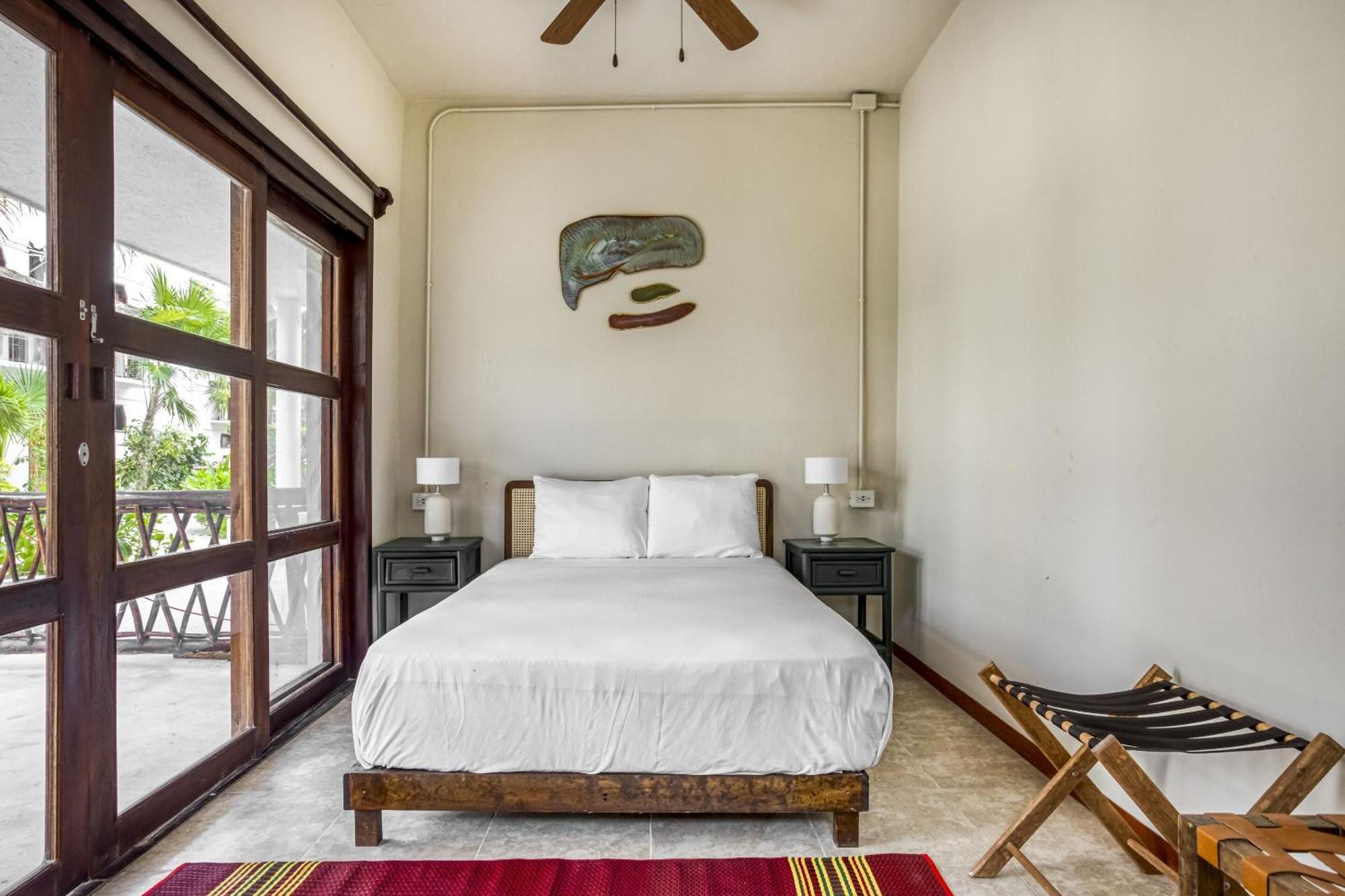 Hotel Cabanas Los Lirios Tulum Exteriör bild
